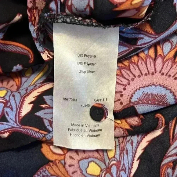 A Pea In The Pod - Maternity Nursing Blouse -Paisley size Small/Petite CH - Picture 6 of 8